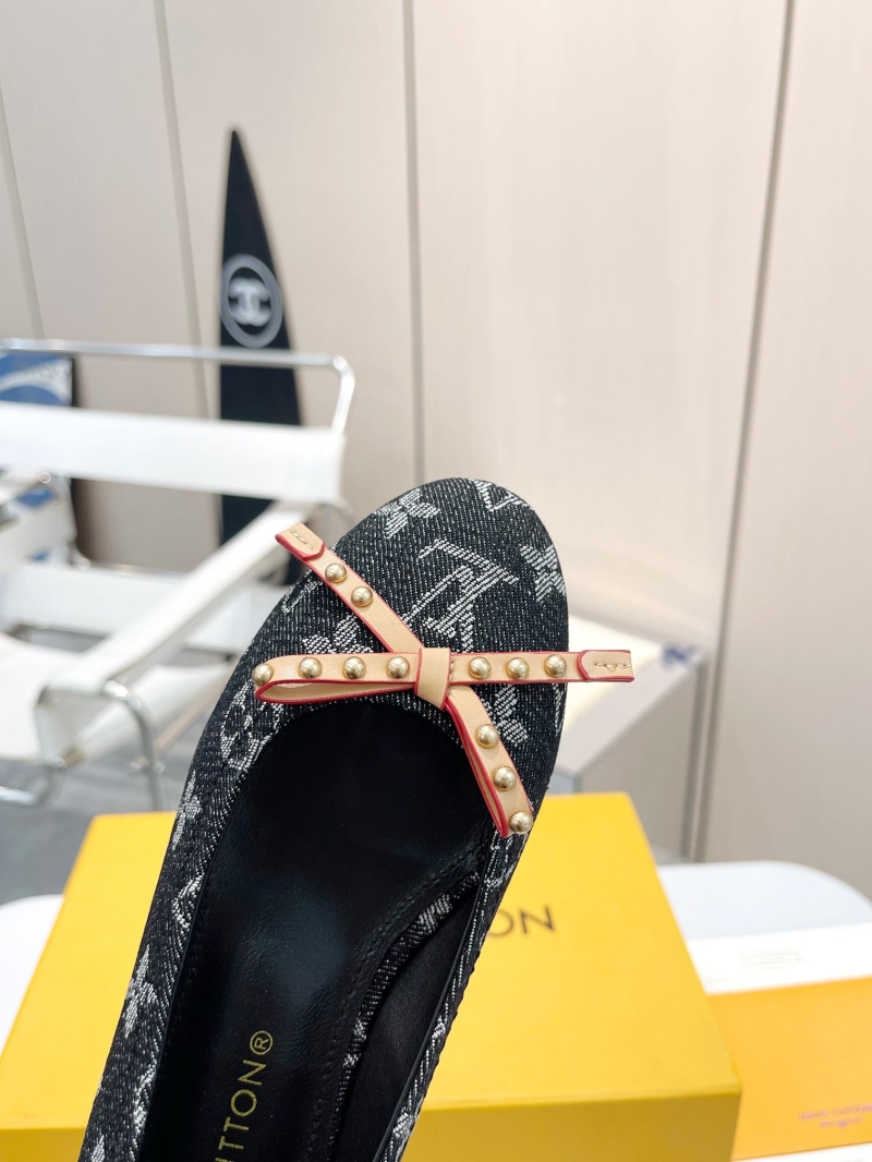 LV flat shoes